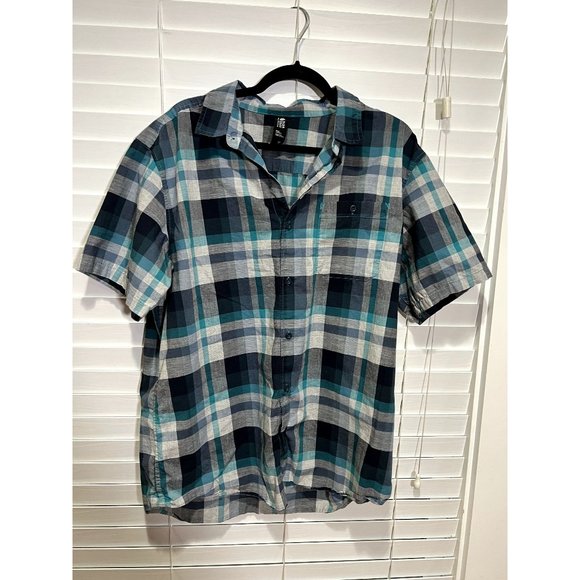 Mountain Hardware Sleeve Button Up Shirt - Size - XL - Picture 1 of 3